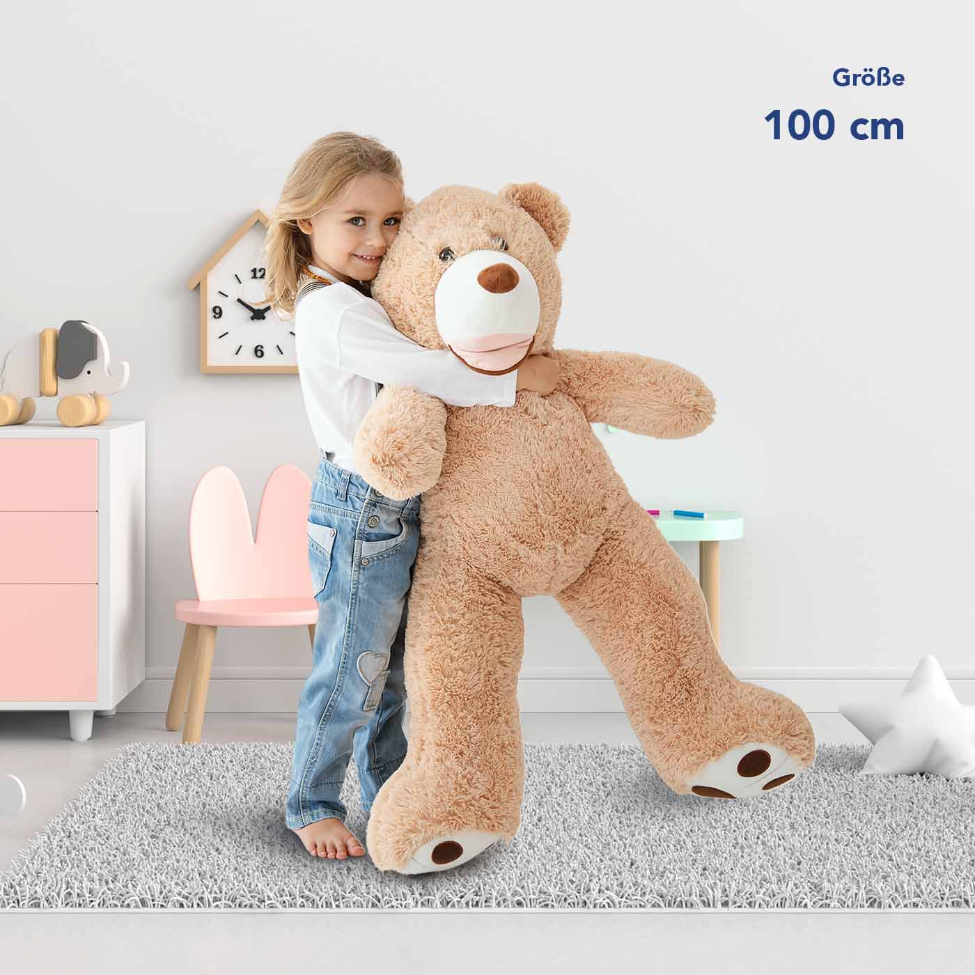 A huge teddy bear online